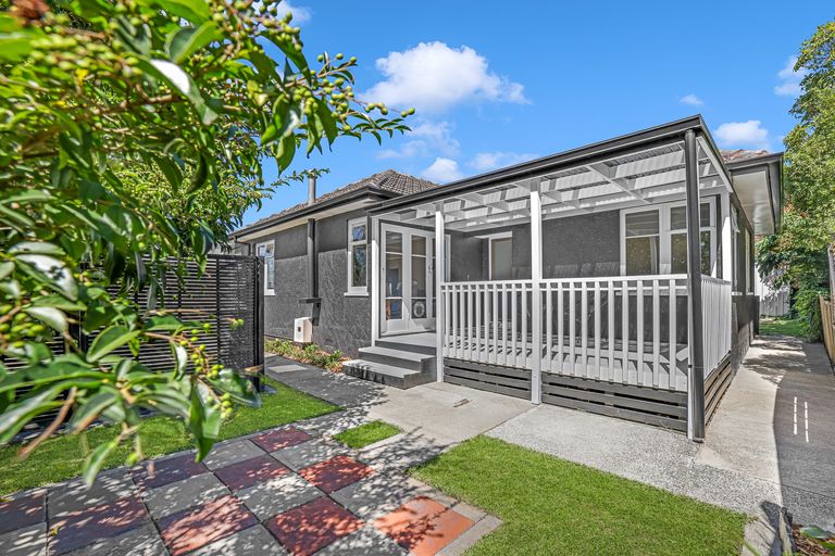 Photo of property in 12 Campbell Street, Leamington, Cambridge, 3432