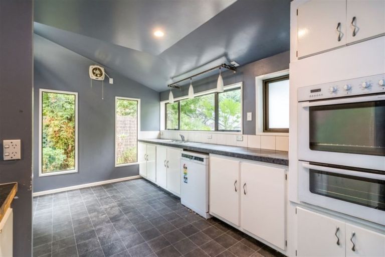 Photo of property in 53 Parkstone Avenue, Ilam, Christchurch, 8041