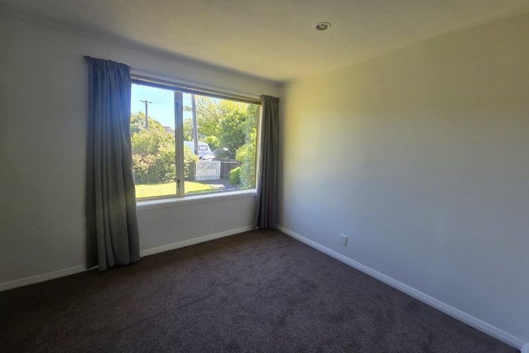 Photo of property in 1/5 Merrin Street, Avonhead, Christchurch, 8042