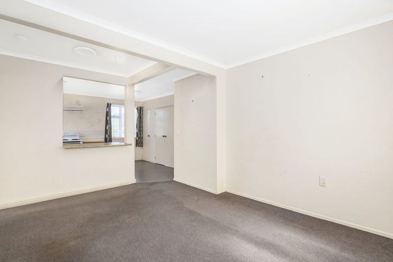 Photo of property in 111 Te Pene Avenue, Titahi Bay, Porirua, 5022