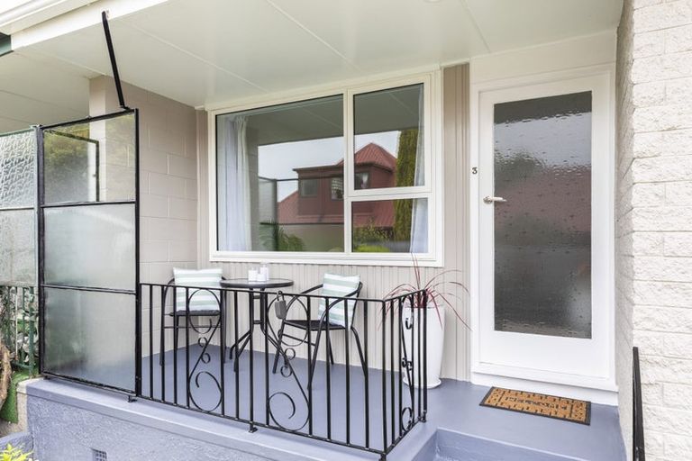 Photo of property in 3/16 Division Street, Riccarton, Christchurch, 8041