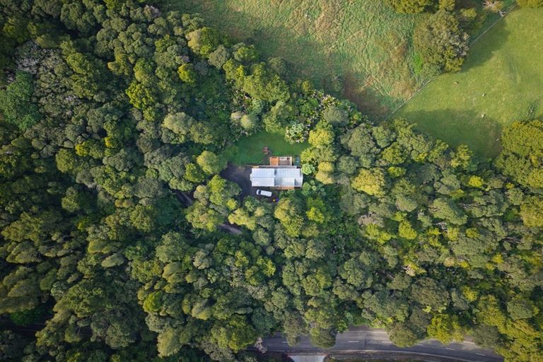 Photo of property in 102 Taylor Road, Waimauku, 0882
