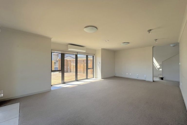 Photo of property in 17d Pakuranga Road, Pakuranga, Auckland, 2010