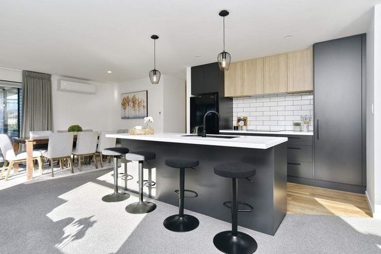 Photo of property in 4 Croydon Street, Woodend, 7610