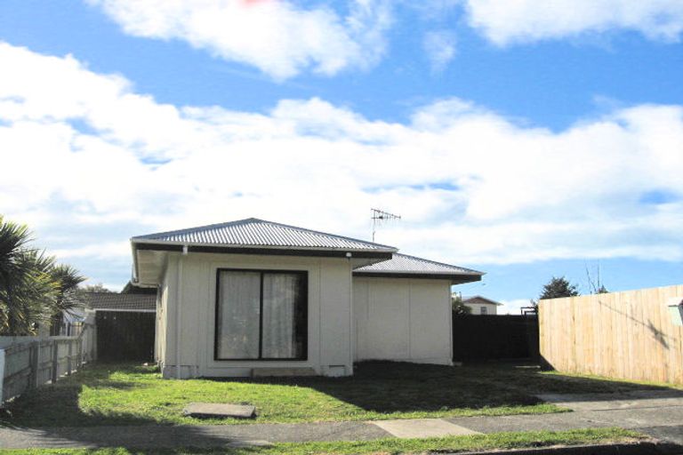 Photo of property in 1 Birdwood Street, Taradale, Napier, 4112