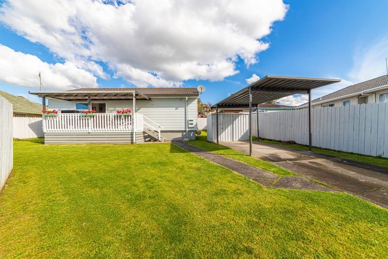 Photo of property in 1/35 Kopara Place, Clendon Park, Auckland, 2103