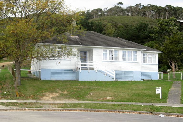 Photo of property in 12 Buller Grove, Naenae, Lower Hutt, 5011