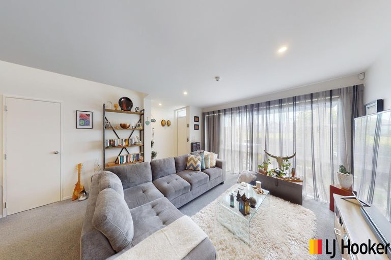 Photo of property in 5 Puninga Lane, Takanini, 2112