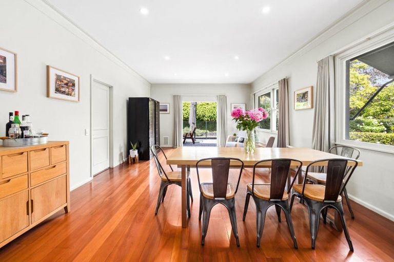 Photo of property in 27 Kopanga Road, Havelock North, 4130