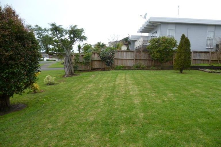 Photo of property in 63 Bramley Drive, Farm Cove, Auckland, 2012