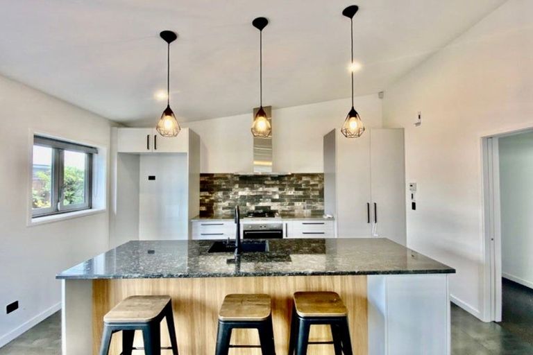 Photo of property in 12 Robert Duncan Road, Belfast, Christchurch, 8051