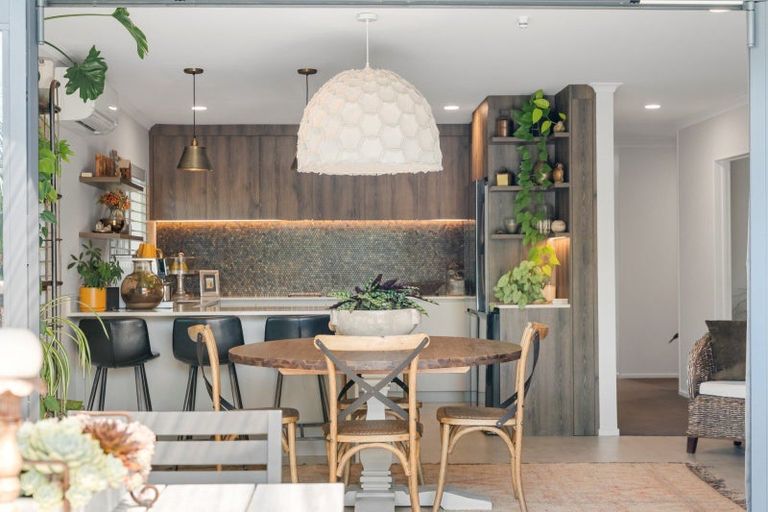 Photo of property in 5 Arabian Drive, Papamoa Beach, Papamoa, 3118