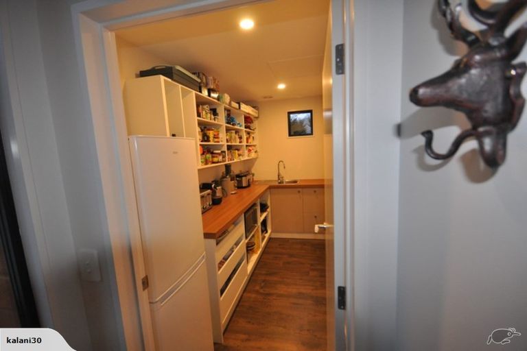 Photo of property in 36 Jacks Point Rise, Jacks Point, Queenstown, 9371