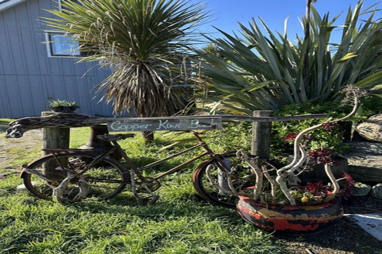 Photo of property in 9 The Parade, Okarito, Whataroa, 7886