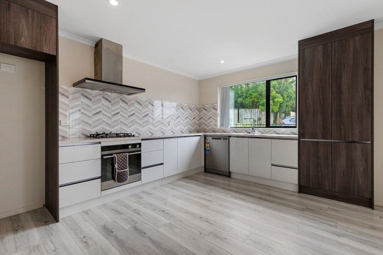 Photo of property in 4/11 Gazeley Avenue, Silverdale, Hamilton, 3216