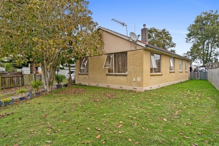 Photo of property in 23 Jamieson Crescent, St Andrews, Hamilton, 3200