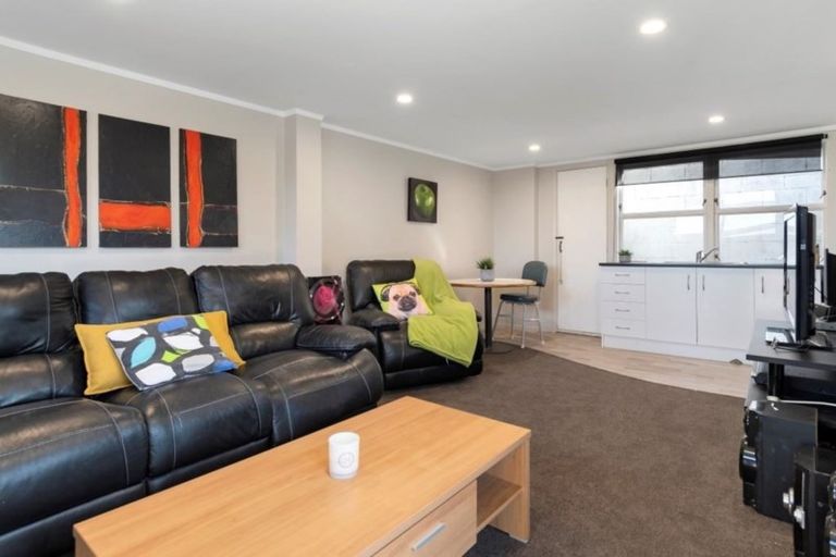 Photo of property in 19 Ridge Street, Otumoetai, Tauranga, 3110