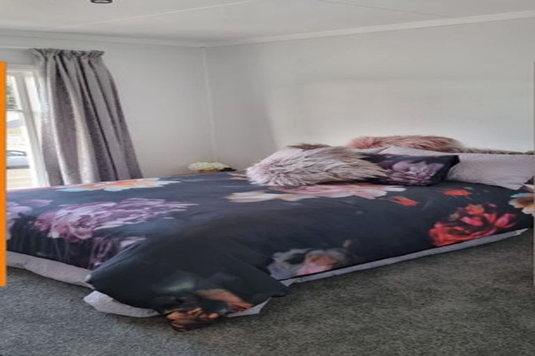 Photo of property in 70 Main Road, Wainuiomata, Lower Hutt, 5014