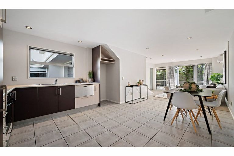 Photo of property in 164a Strickland Street, Sydenham, Christchurch, 8023