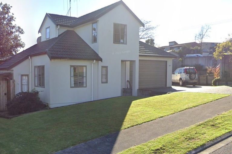 Photo of property in 2 Smylie Close, Ohauiti, Tauranga, 3112