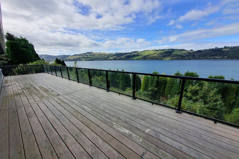 Photo of property in 22 Ocean View Road, Ravensbourne, Dunedin, 9022
