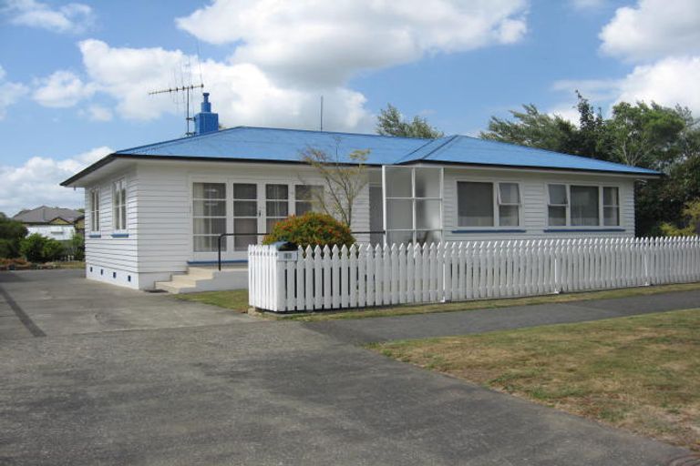 Photo of property in 11 Queen Street, Feilding, 4702