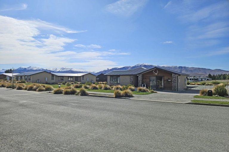 Photo of property in 17 Andrew Don Drive, Lake Tekapo, 7999