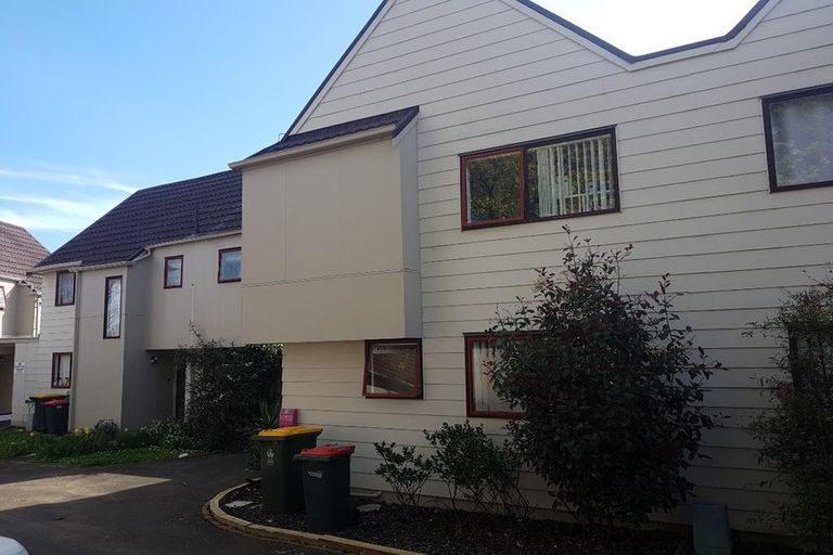 Photo of property in 10/19a Gray Avenue, Mangere East, Auckland, 2024