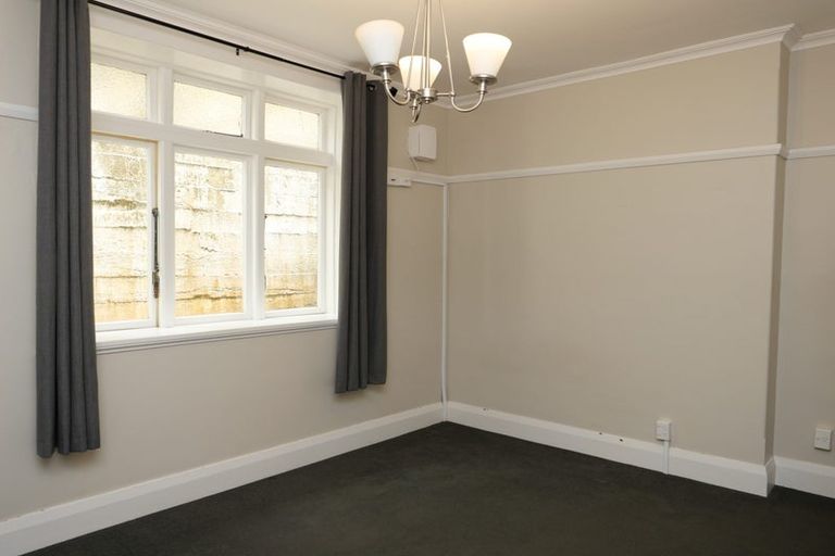 Photo of property in 84a Salamanca Road, Kelburn, Wellington, 6012