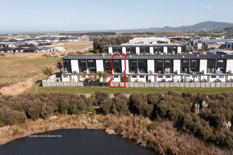 Photo of property in 10/22 Ashley Place, Papamoa Beach, Papamoa, 3118