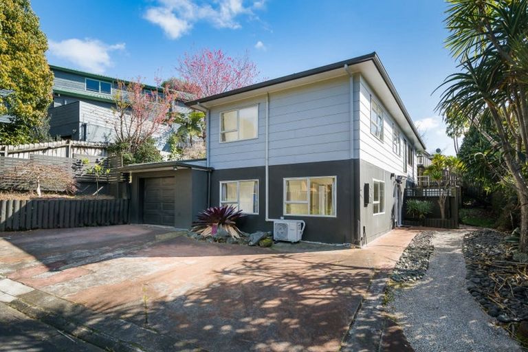 Photo of property in 1/62 Stapleford Crescent, Browns Bay, Auckland, 0630