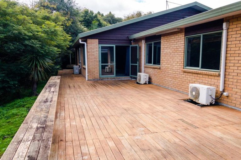 Photo of property in 22 Wicklam Lane, Greenhithe, Auckland, 0632