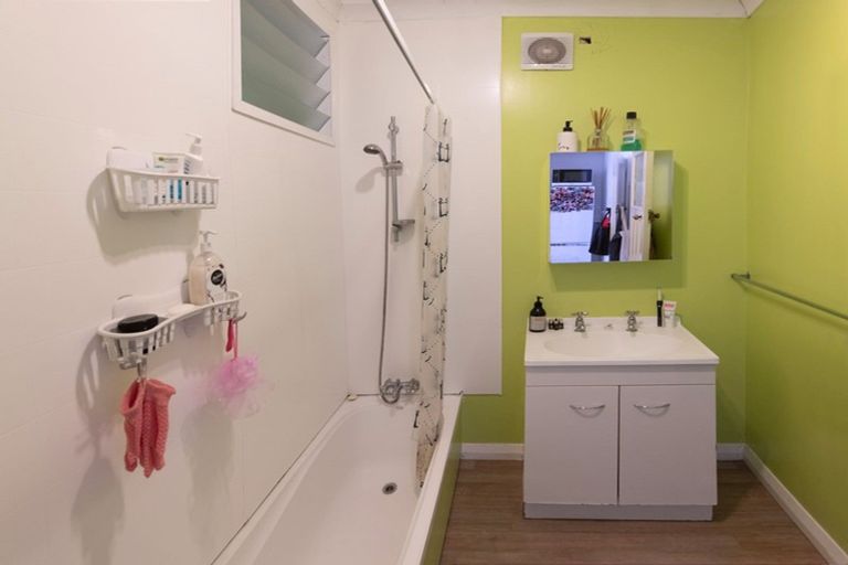 Photo of property in 2 Konini Road, Hataitai, Wellington, 6021