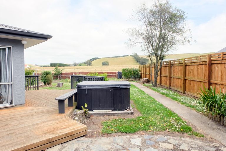Photo of property in 17 Airedale Road, Weston, Oamaru, 9401