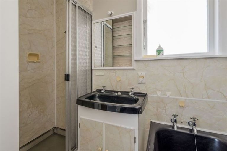 Photo of property in 21 Meadowvale Drive, Levin, 5510