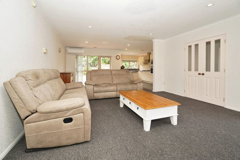 Photo of property in 44 Bramley Drive, Rototuna, Hamilton, 3210