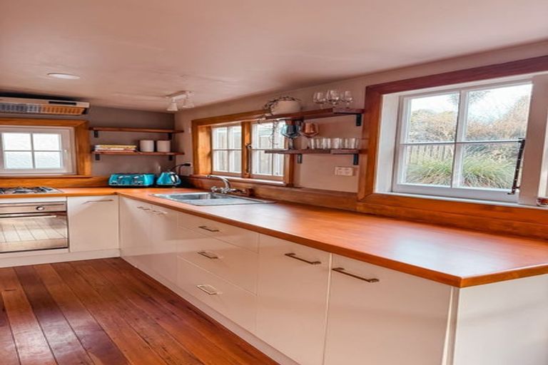 Photo of property in 977 Colombo Street, St Albans, Christchurch, 8014