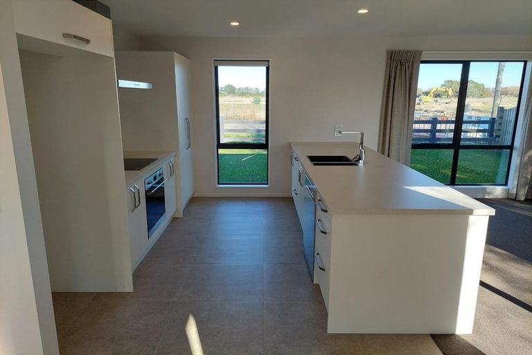 Photo of property in 16 Quaifes Road, Halswell, Christchurch, 8025