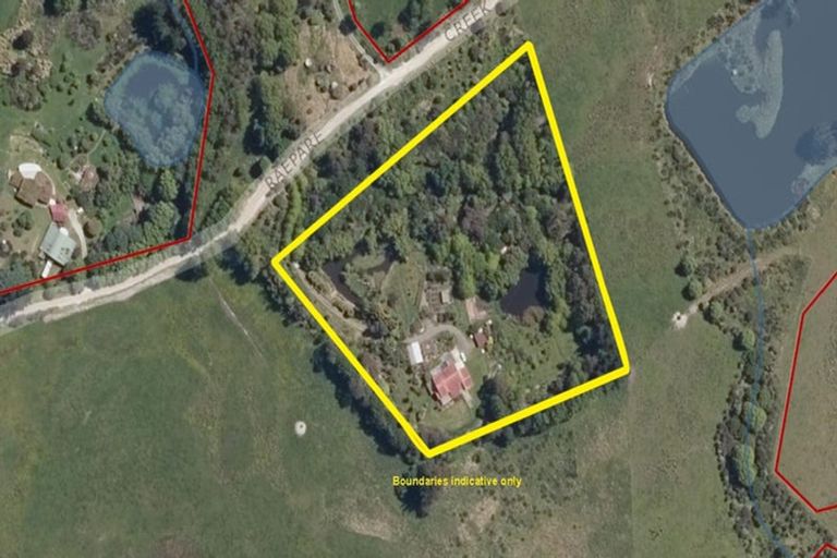 Photo of property in 364 Oneriri Road, Kaiwaka, 0573