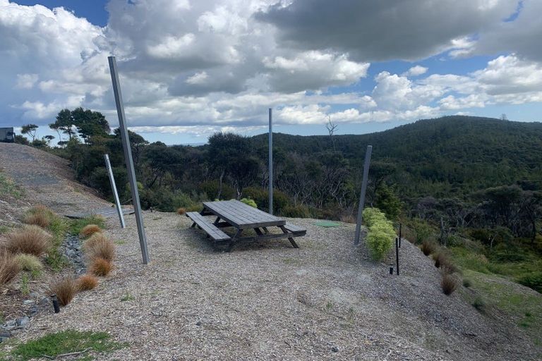 Photo of property in 238 Hillcrest Road, Wainui, 0931