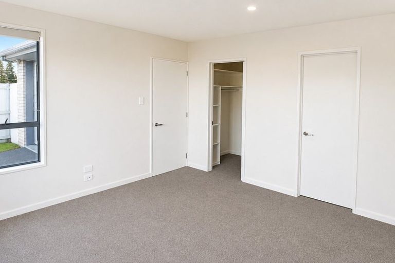 Photo of property in 6 Strone Close, Broomfield, Christchurch, 8042