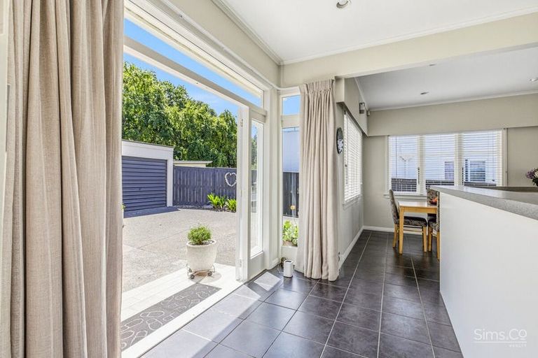 Photo of property in 91 Peat Street, Whanganui, 4500