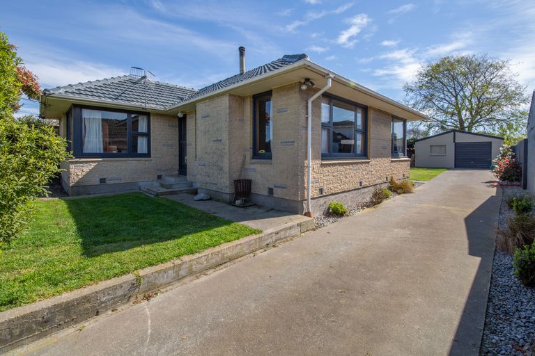 Photo of property in 229 Shortland Street, Aranui, Christchurch, 8061