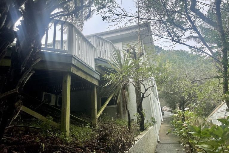 Photo of property in 54 Hapua Street, Hataitai, Wellington, 6021