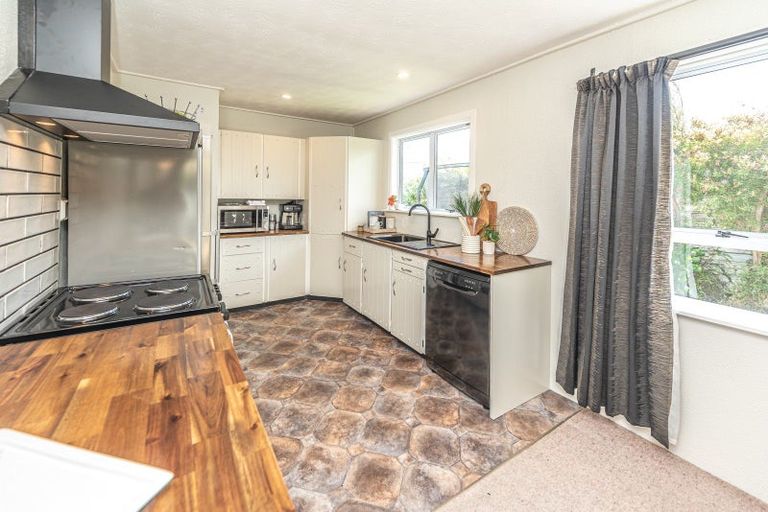 Photo of property in 22 Bombay Street, Aramoho, Whanganui, 4500