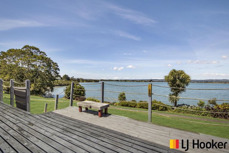 Photo of property in 54 Carnoustie Drive, Wattle Downs, Auckland, 2103