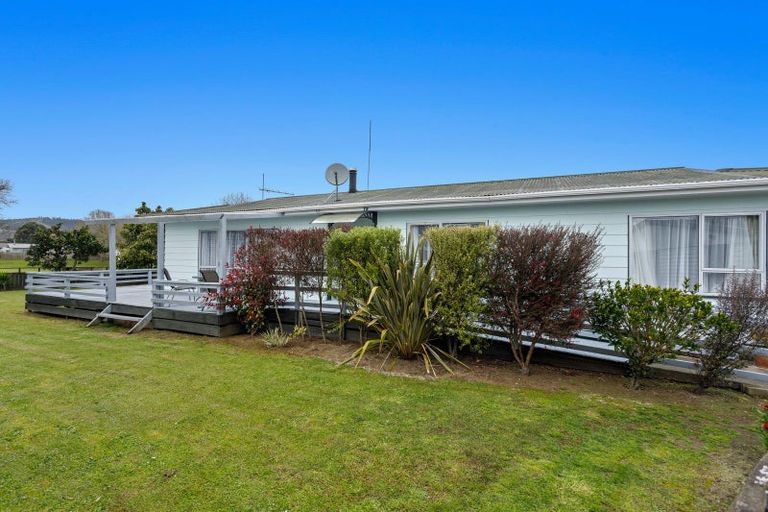 Photo of property in 52 Awatapu Drive, Whakatane, 3120