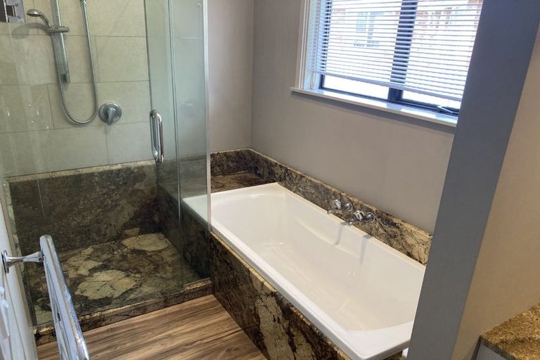 Photo of property in 7 Hartnell Place, Avonside, Christchurch, 8061