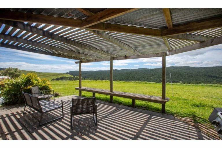 Photo of property in 1093 Run Road, Tapora, Wellsford, 0977
