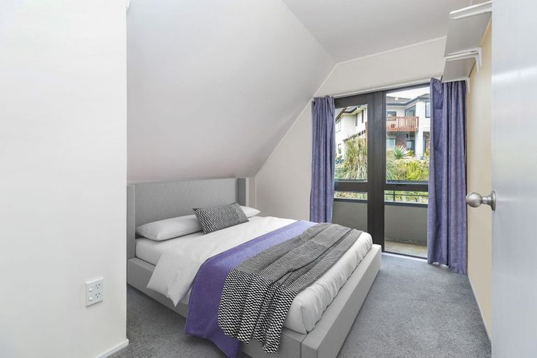 Photo of property in 54 Earnslaw Crescent, Clover Park, Auckland, 2019